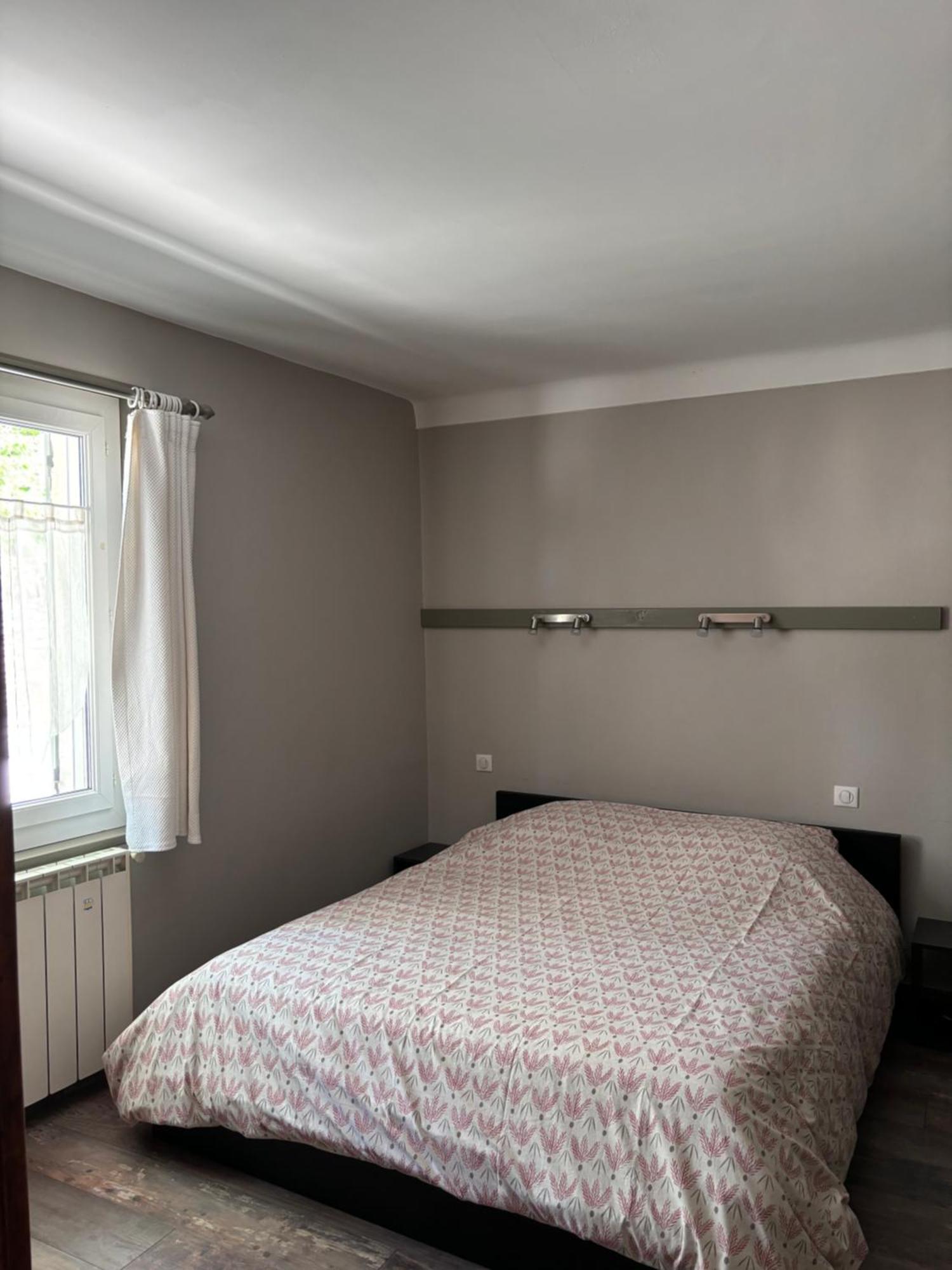Les Juliens Apartment Gordes Exterior photo